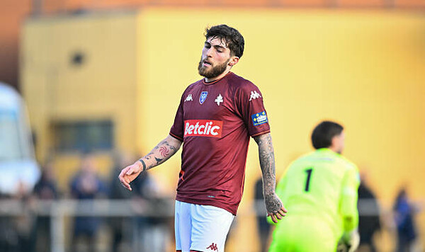 Четыре клуба из топ-лиг Европы нацелены на подписание вингера Динамо Динамо, Цитаишвили, Георгий, Микаутадзе, Жорж