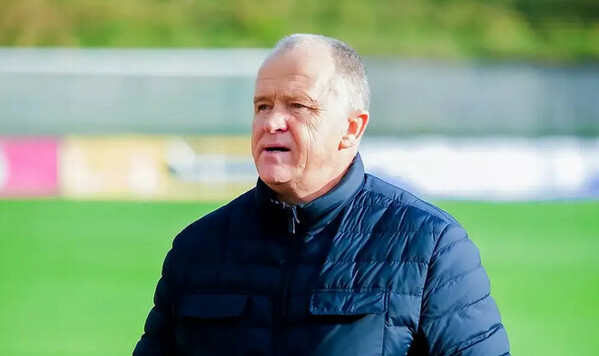 Премьер, Украинской, Дулуб