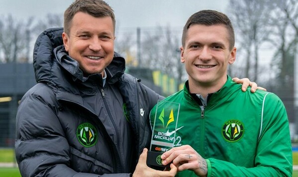 Футболист сборной Украины ушел в Полесье из-за Ротаня. Мог играть в Динамо Полесье, Украины, Русланом, Ротаня, Владислав