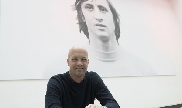 Аякс назначит Кройфа спортивным директором Кройф, Индонезии, Барселоны