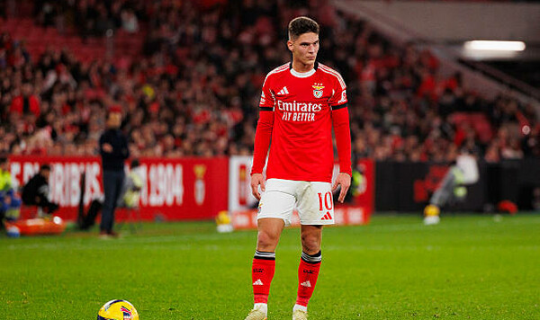 Португальская журналистка: «Судаков – слишком хороший игрок для Моуриньо» Судаков, Моуриньо, Бенфики, Оливейра, Брага