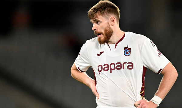 Моуриньо – шокирован. Бенфика узнала цену на Арсения Батагова Трабзонспор, Арсения, Батагов, Тараса, Михавка