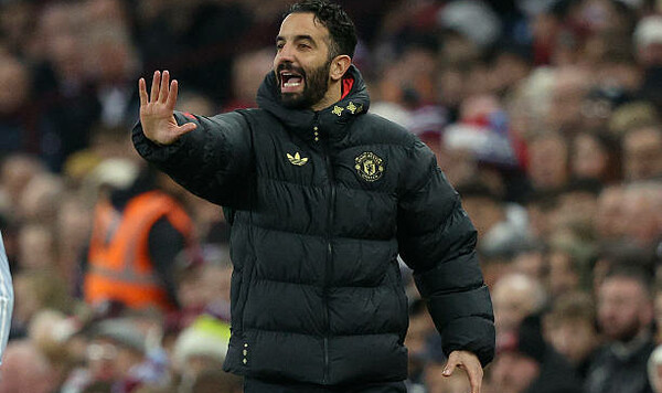 Аморим, Ливерпуля, Каррагер, Юнайтед