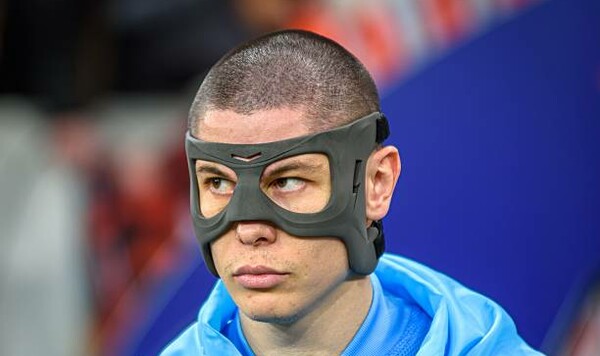 ОФИЦИАЛЬНО. Динамо продлило контракт с ключевым футболистом Динамо, Попов, Дениса, Украинской, Премьер