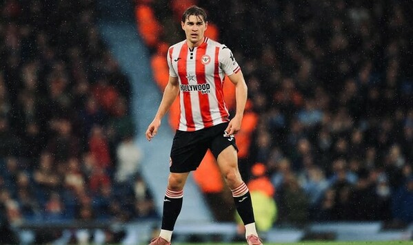 Ярмолюк обошел Забарного по количеству матчей в АПЛ. Следующий – Лужный Брентфорд, Ярмолюк, Виталий, Вулверхэмптоном, Миколенко