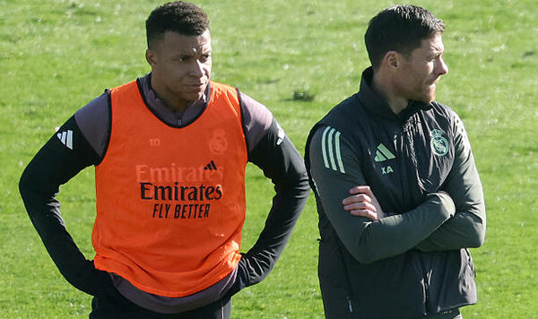 Мбаппе пытался спасти Алонсо. Для этого играл на уколах Алонсо, Мбаппе, Килиан