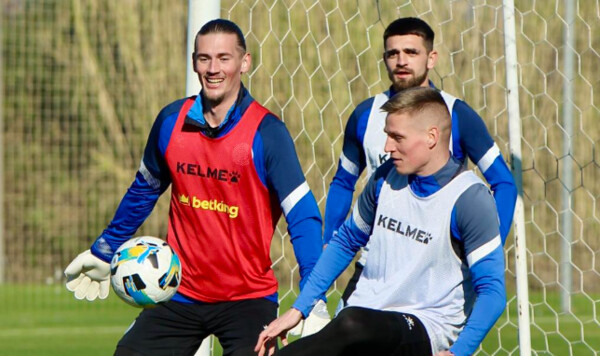 Детские ошибки в обороне. Кудровка проиграла Малишево Кудровка, Малишево, Брутти