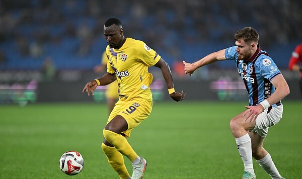 Батагову, Трабзонспор, Арсения, Лацио, Форест