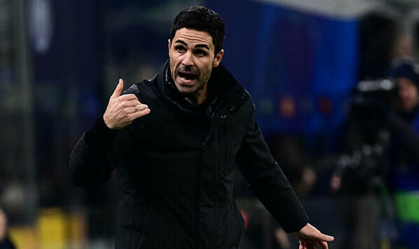 Арсенала, Юнайтед, Манчестер, Микель