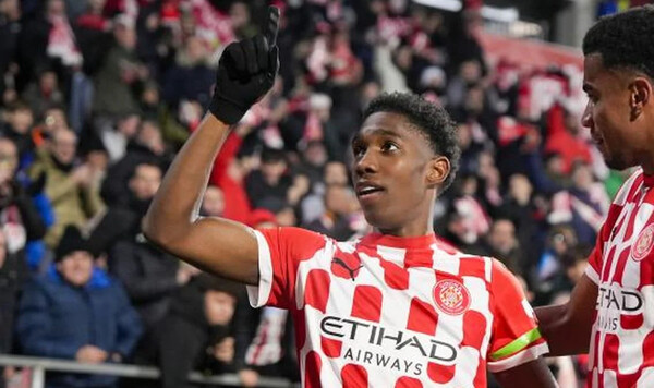 Жирона, Ясер, Асприльи, Динамо, Шапаренко