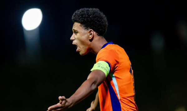 Романо, Онштейн, Барселону, Нидерландов