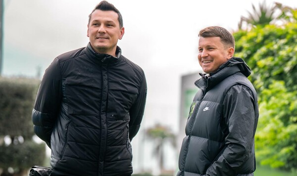 ФОТО. Тренер сборной Украины посетил лагерь Полесья на сборах Полесья, Украины, Колос, Ковалевке