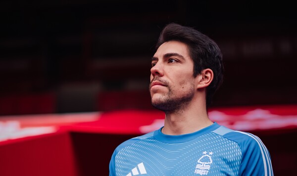 Форест, Ноттингем, Ортеги, Штефан, Манчестер