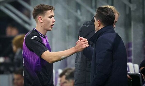 Эффект Сикана? Андерлехт уволил тренера, доверявшего украинцу Андерлехт, Сикан, Хаси, Бесника, Олимпиакос