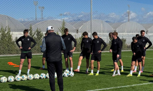 Оболонь проводит спарринг с клубом Токтогул. Стартовые составы Токтогул, Кыргызстан, Оболонь, Украины