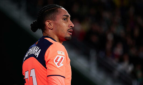 Барселона сообщила хорошие новости перед матчем с Жироной Барселоны, Рафинья, Флик