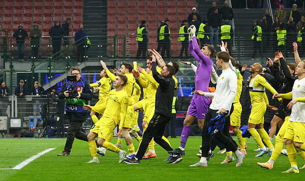 Глимт, Буде, Лиги, Лиге