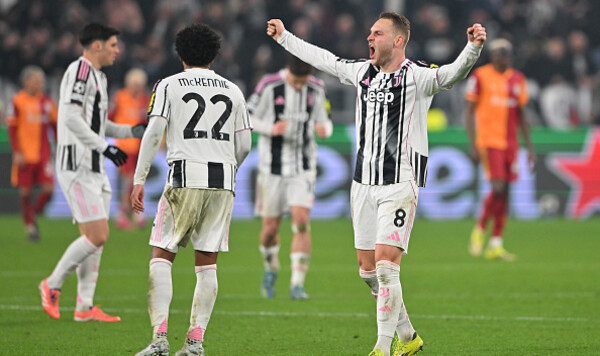 Галатасарая, Ювентус, Лиги