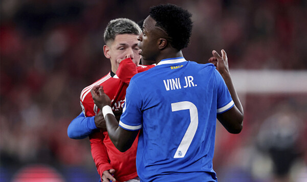 ФОТО. ФИФА готовит изменения в правилах после скандала имени Винисиуса Винисиусом, Очень, Марк, Буллингем