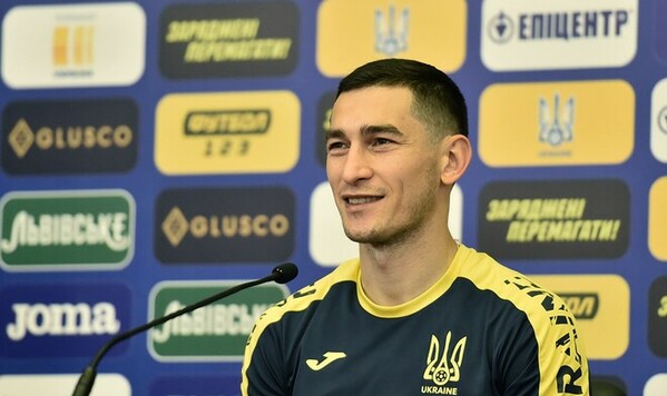 Карпат, Колос, Фернандес, Тарас, Украины