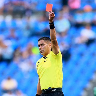 Бразильские футболисты устроили массовую драку и получили 23 красные карточки Крузейро, Халк, Зенита, Жерсон, Российской