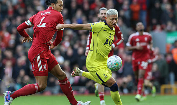 Ліверпуль, Собослаї, Рішарлісон, Тоттенхем, Прем