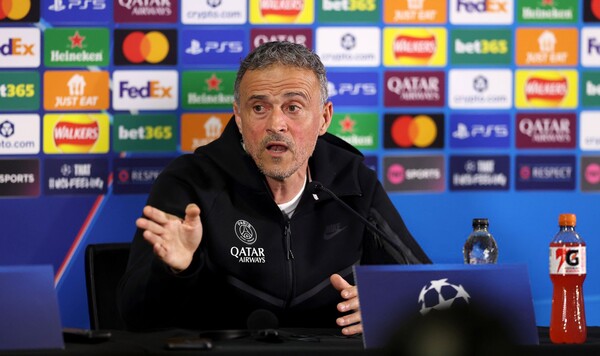 Челси, Виллой, Астон, Энрике, Главный