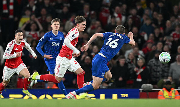 Миколенко, Эвертон, Арсенал, Уильямс