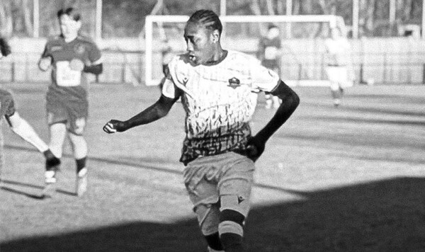 Ротерхэм, Гиллингема, Джуниор, Юнайтед