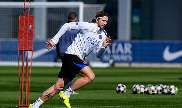 Забарный взял слово после разгромной победы ПСЖ над Ниццей в Лиге 1 Лиги, Ниццей, Илья