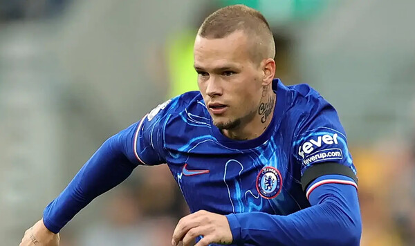 Мудрик, Михаил, Париж, Диснейленд