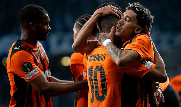 Шахтера, Щахтером, Киеву, Зари