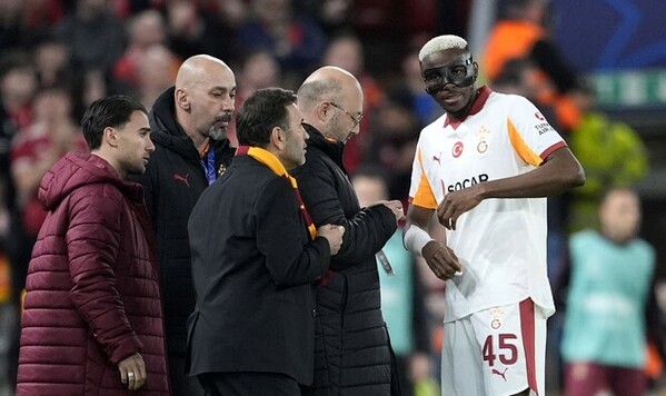 Виктор, Галатасарая, Ливерпуля, Осимхен, Маслаке