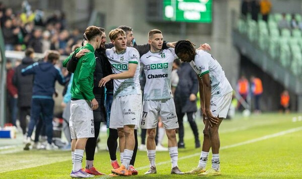 Карвина, Самуэль, Сигут, Матей, Интерпола