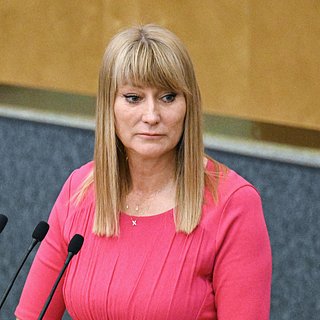 Журова назвала роль ЧМ по футболу в отношениях России и США Журова, Госдумы, России, Луны, Паулины