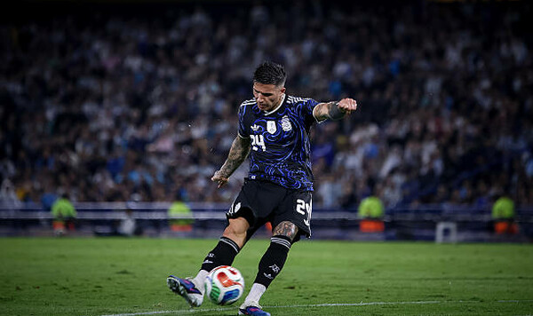 Челси, Фернандес, Энцо