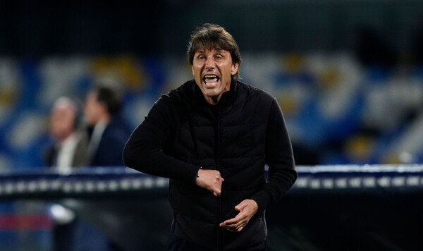 Италии, Конте, Наполи, Германии