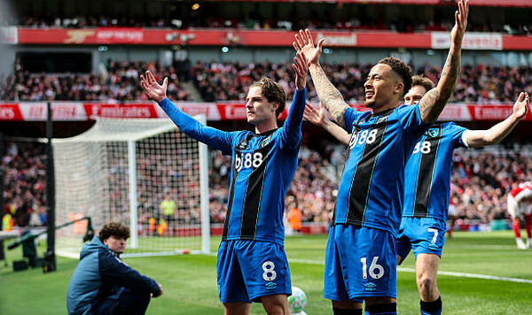 Борнмут, Сити, Крупи, Скотт, Дьекереш