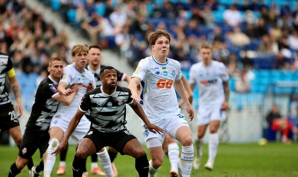 Зари, Динамо, Олег, Постоянная