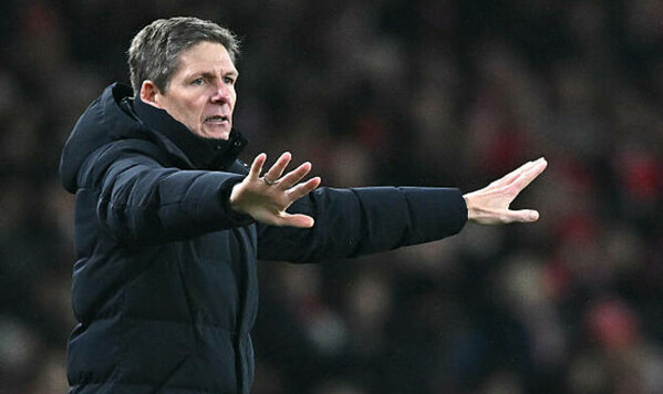 Кристал, Муньос, Ливерпулю, Пэлас