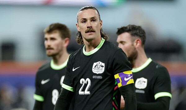 Австралии, Бундеслиге, Санкт, Паули, Катаре