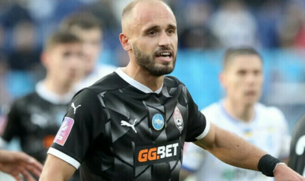 Заре, Роман, Вантух, Карпат, Динамо