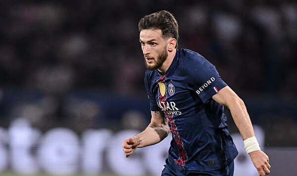 Кварацхелия, Хвича, Лиги, Лиге