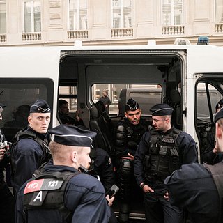Париже, Лиги, Арсенал, Гаррос, Ролан