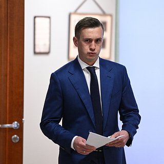 Губерниева, Советов, Крылья, России, Алаев